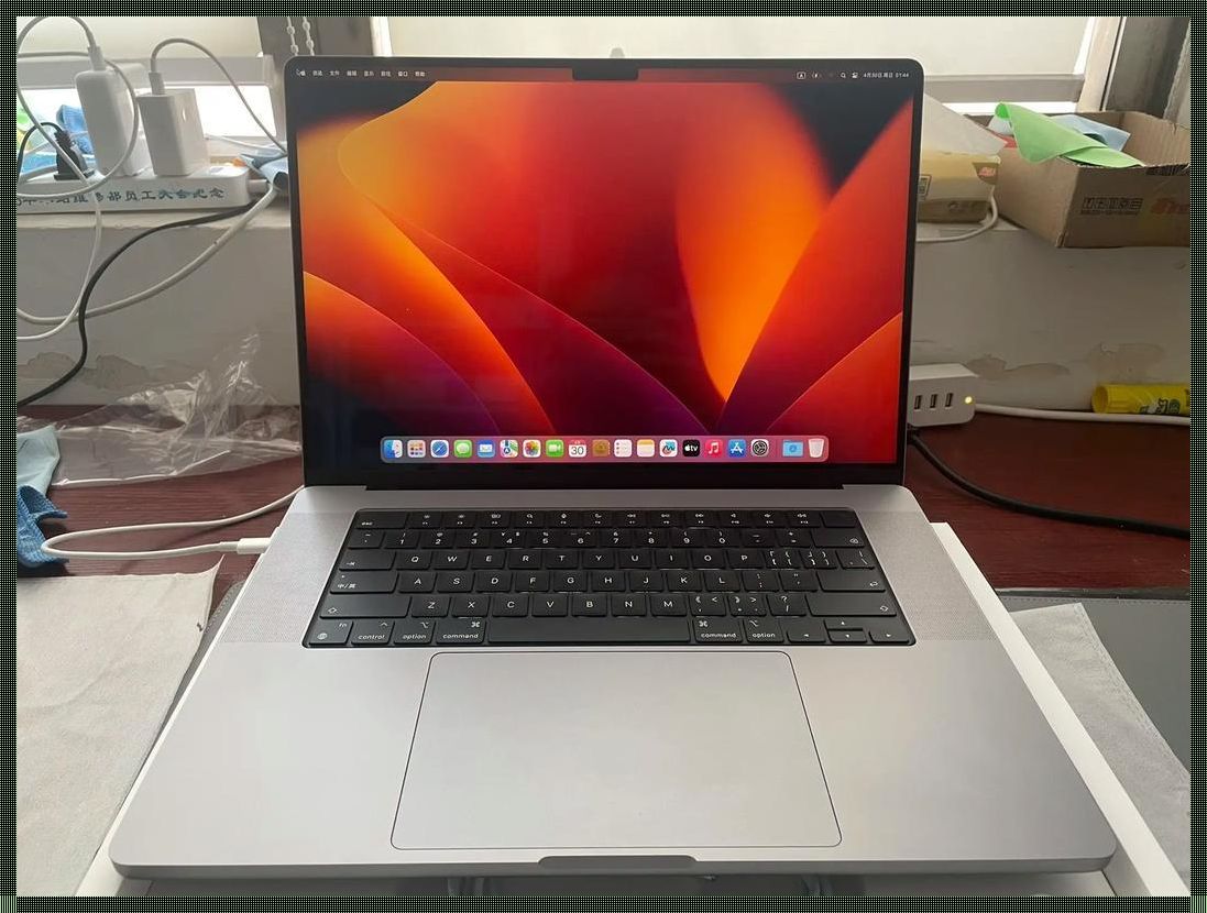 “16MacBook免费观看”，诶哟喂，这操作猛如虎，惊掉下巴！